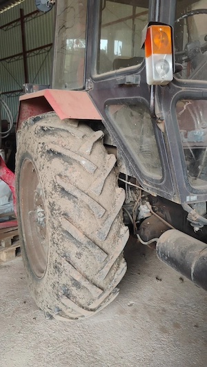 Tractor Belarus 82.2 - imagine 6