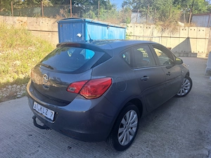 Opel Astra J 2010 1.6 benzină clasic Euro 5 import Olanda nr valabile  - imagine 8