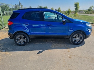 Ford ecosport facelift    Navigație    camera masalier    - imagine 5