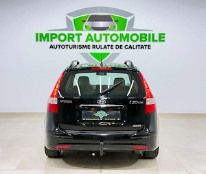 Hyundai i30 1.6 CRDI Edition Plus - imagine 7