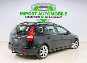 Hyundai i30 1.6 CRDI Edition Plus - imagine 6
