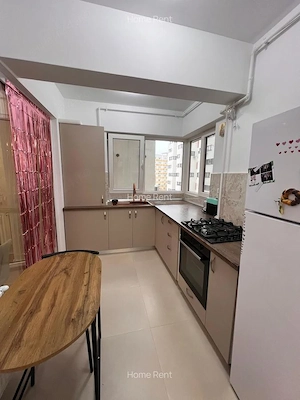 Proprietar, inchiriez apartament 2 camere Central Adress - imagine 3