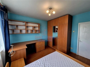 Apartament 3 Camere Luminos si cu Vedere Frumoasa - imagine 7