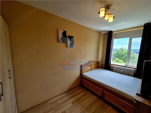 Apartament 3 Camere Luminos si cu Vedere Frumoasa - imagine 9