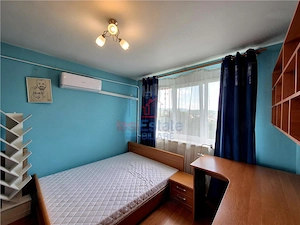 Apartament 3 Camere Luminos si cu Vedere Frumoasa - imagine 8