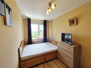 Apartament 3 Camere Luminos si cu Vedere Frumoasa - imagine 11