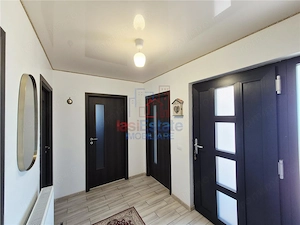 Casa individuala de vanzare in Aroneanu - imagine 12