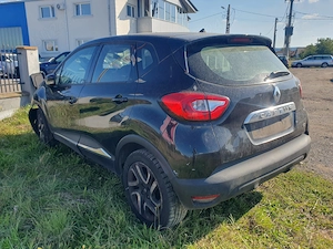 Dezmembrez Renault Captur 1.5D 2014 - imagine 3