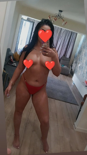 Buna sunt Andra