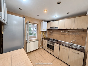 Apartament decomandat de vânzare -2 camere 2 balcoane - Zona Săvenilor  Tudor Vladimirescu,  - imagine 2