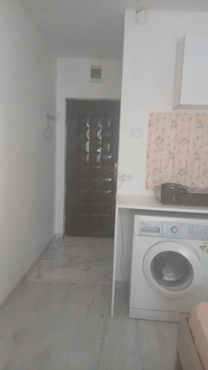 Camera de lnchiriat cu bae  - imagine 3