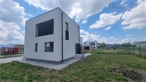 Vila moderna de 5 camere zona Sanpetru Brasov - imagine 14