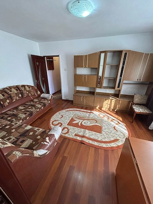 De vanzare apartament cu 2 camere si balcon, mobilat si utilat, etajul 2 , 39900euro - imagine 3