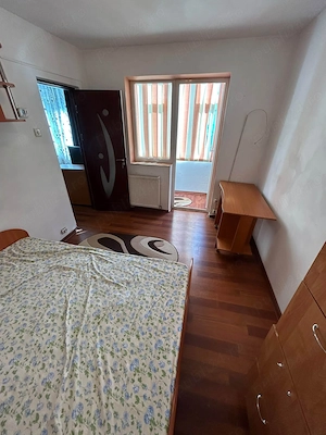 De vanzare apartament cu 2 camere si balcon, mobilat si utilat, etajul 2 , 39900euro - imagine 5