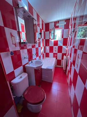 De vanzare apartament cu 2 camere si balcon, mobilat si utilat, etajul 2 , 39900euro - imagine 4