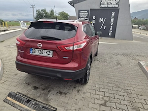 Nissan Qashqai 1.5 DCI TEKNA Rosu  - imagine 4