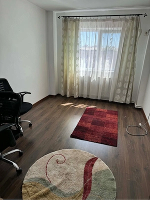 Apartament 3 camere - imagine 8