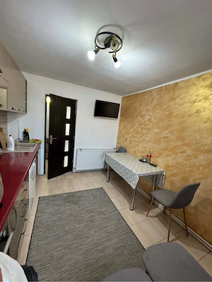 Apartament 3 camere - imagine 10