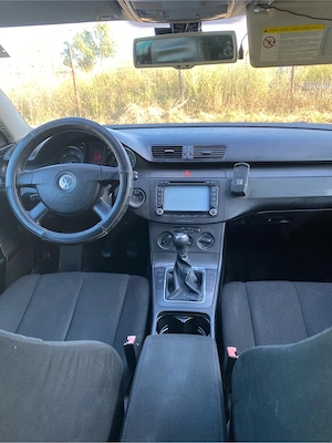 vand Vw pasat b6 2.0TDI cutie manuala 6+1 acte valabile  - imagine 5