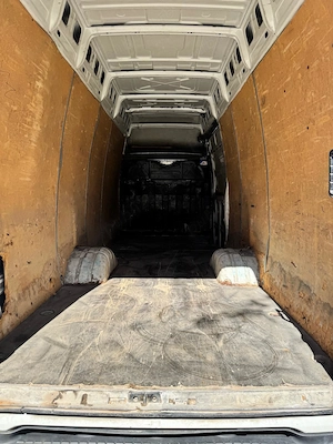   Vand Iveco Daily 35C15   Duba Motor 3.0 Diesel, 150CP - imagine 4
