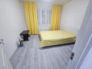 Apartament 3 camere decomandat cu centrala termica  - imagine 2