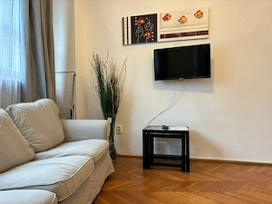 PROPRIETAR inchiriez garsoniera dubla  Calea Victoriei