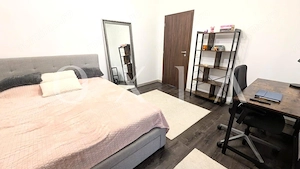 AX1340 Giroc, Zona Neptun, Spatios, Doua Bai - imagine 12