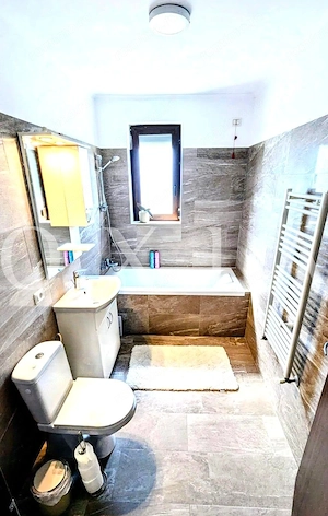 AX1340 Giroc, Zona Neptun, Spatios, Doua Bai - imagine 8