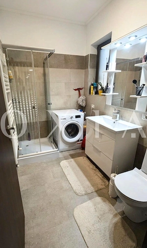 AX1340 Giroc, Zona Neptun, Spatios, Doua Bai - imagine 9