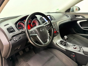 Opel Insignia 2.0 CDTI 4x4 150 Jahre - imagine 10