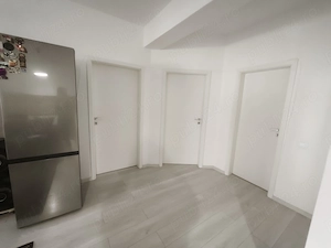 Ofer spre închiriere apartament cu 3 camere în cartierul Europa, Cluj-Napoca - Parcare inclusa - imagine 8