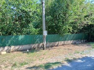 Se vinde casa în Danesti Călărași la 20 km de Lehliu.  Teren 1700mp, casă locuibila . Preț 21000euro - imagine 2