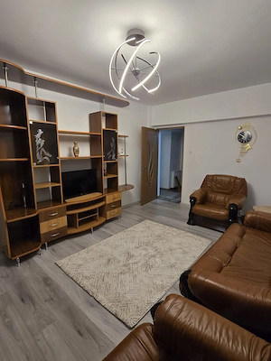 Inchiriez apartament cu 2 camere situat în zona Centrală, reper Pizza Marina   Clinica Sante - imagine 9