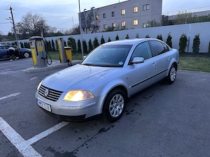 Volkswagen Passat 2001 Cititi descrierea! - imagine 3