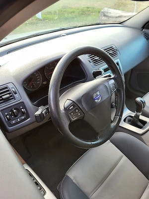 Vând volvo 