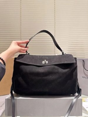 Balenciaga Aventure Nappa geantă de damă, piele naturală
