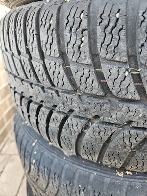 vand roti cu anvelope iarna Opel Corsa af 2004- aliaj - imagine 2