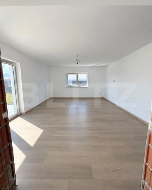 Casă individuală pe parter de vânzare, 122 mp + 500 mp teren, Brasov - imagine 2