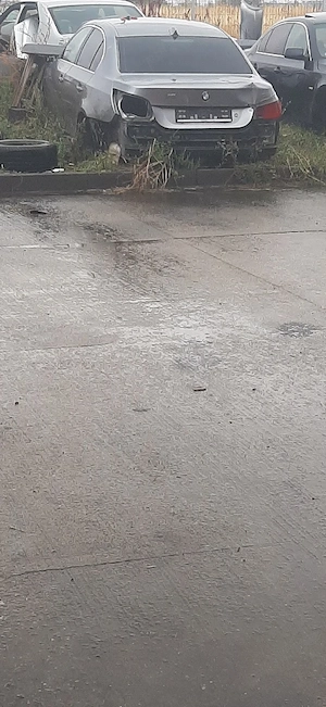 Dezmembrez BMW E 60
