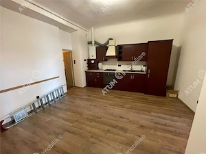 Apartament 2 camere si gradina zona centrala din Cisnadie - imagine 8