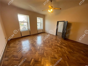 Apartament 2 camere si gradina zona centrala din Cisnadie