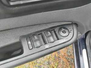 Vand Ford Focus 2 - imagine 2