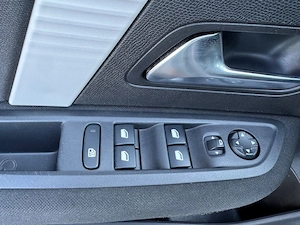 Citroen C4 - imagine 20