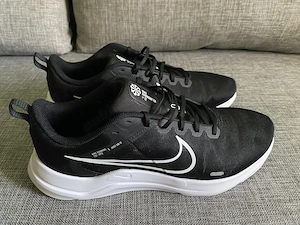 Adidasi Nike Downshifter 12 nr. 44 (Noi)