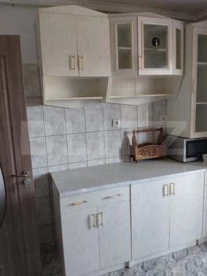 Apartament decomandat cu 2 camere, mobilat și utilat - imagine 3