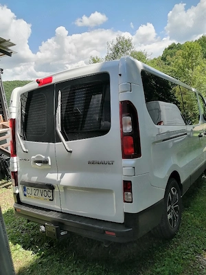Vând Renault Trafic 8 +1 aproape nousau schimb cu autorulota  - imagine 5