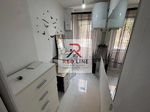 Salon de inchiriat zona Crihala - Exclusiv Red Imobiliare - imagine 5