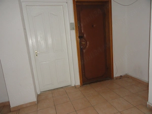 Apartament 2 camere decomandat, parter inalt, zona centrala -  aproape de Kaufland si Lidl, 80 mp - imagine 6