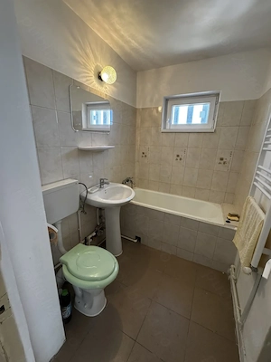 Proprietar-Decomandat  2 camere  Renovat total  Centrala proprie  Tomis Nord  _Ciresica  Rovere - imagine 7