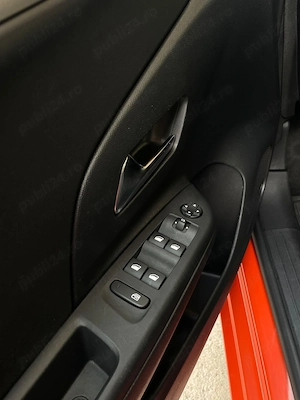 Opel Corsa 2  km | CarPlay | Scaune + Volan incalzite - imagine 9